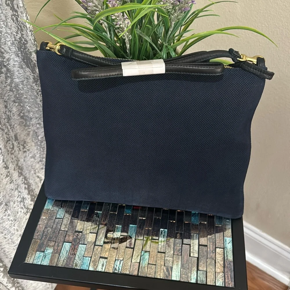 Clare V . sac Bretella Pertorated Suede Crossbody bag - Picture 3 of 16